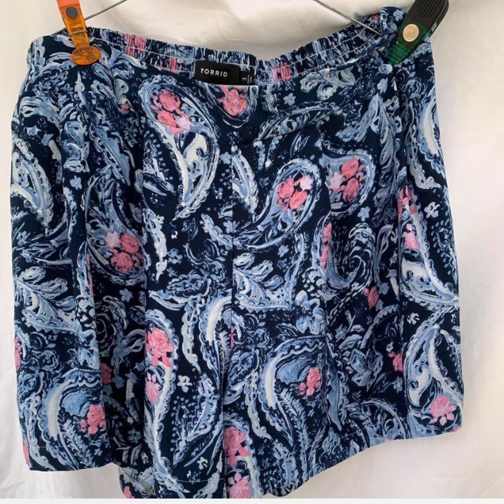 Torrid Navy and Pink Paisley Shorts